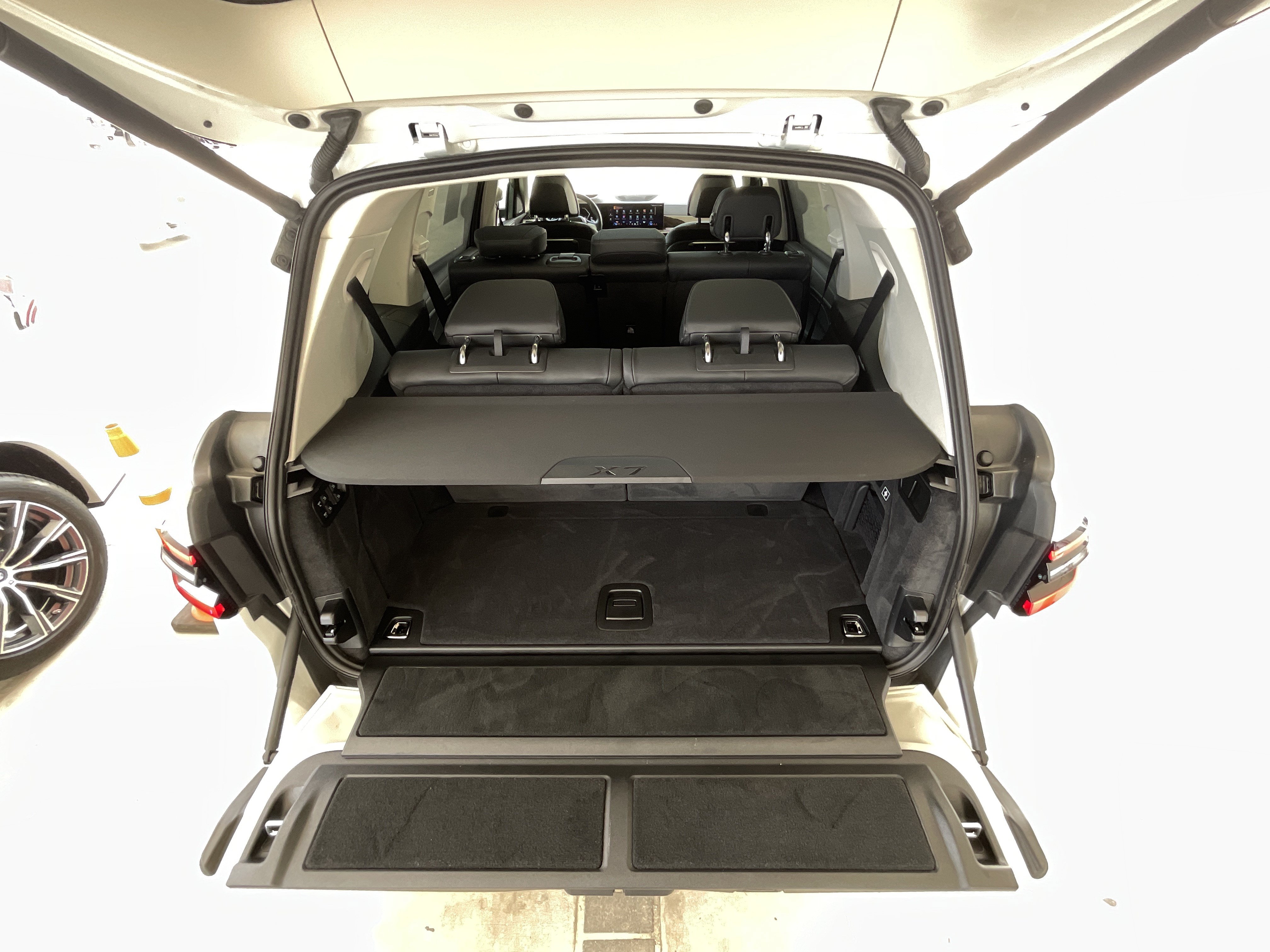 Certified 2023 BMW X3 sDrive30i w/ Premium Package RWD image 36