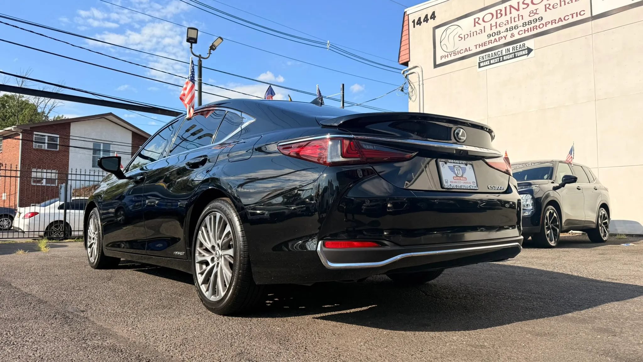 Used 2021 Lexus ES 300h w/ Premium Package FWD image 8