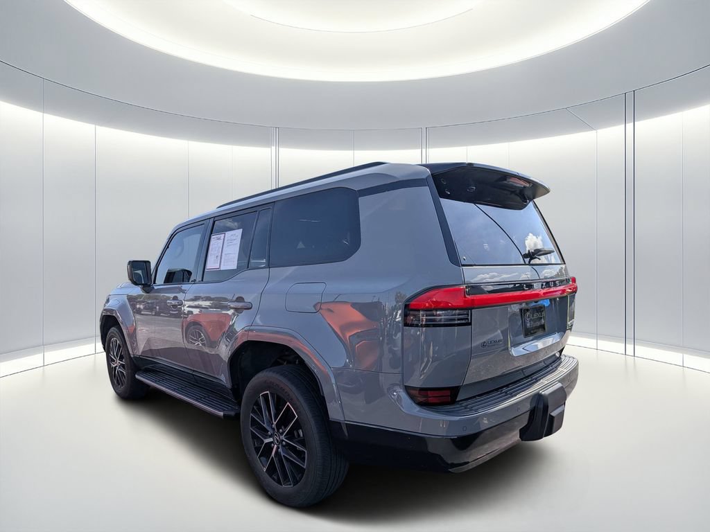 Used 2024 Lexus GX 550 w/ Cold Area Package AWD/4WD image 5