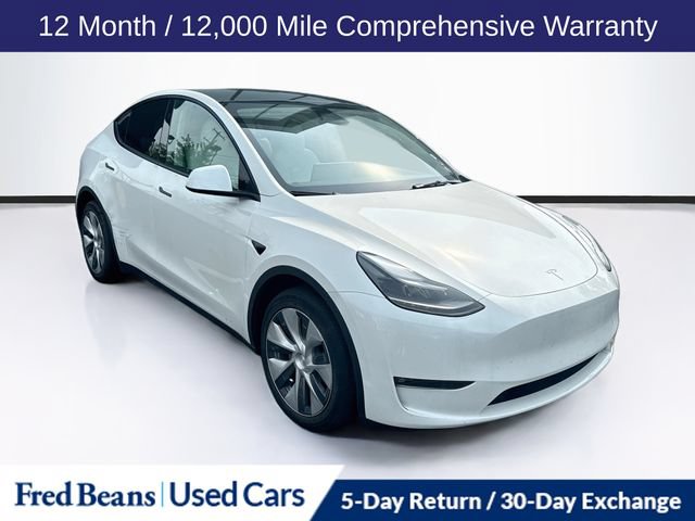 Used 2024 Tesla Model Y Long Range AWD/4WD image 1