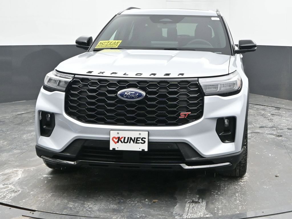 New 2026 Ford Explorer ST w/ Sun And Sound Package image 3