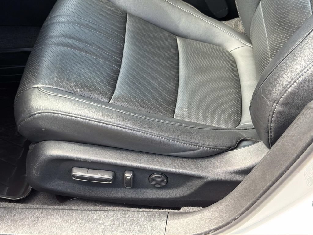 Used 2022 Honda Accord EX-L image 21