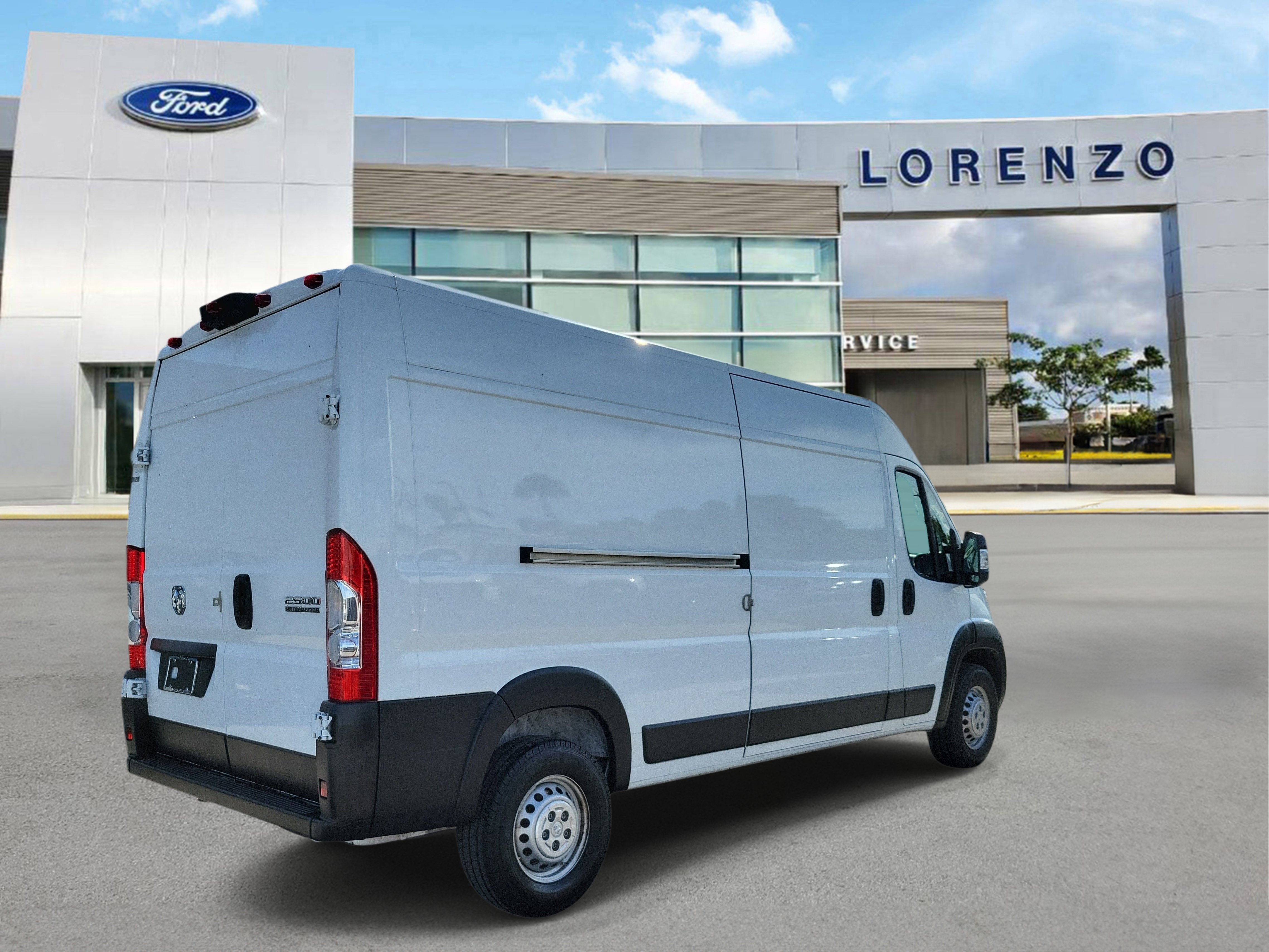 Used 2025 RAM ProMaster 2500 w/ Convenience Group FWD image 5