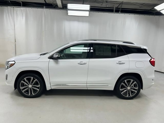 Used 2018 GMC Terrain Denali w/ Advanced Safety Package AWD/4WD image 8