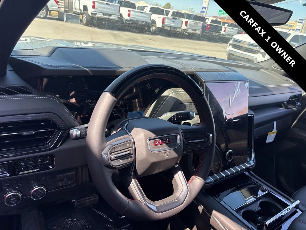 Used 2026 GMC Yukon AT4 Ultimate w/ LPO, Floor Liner Package image 10