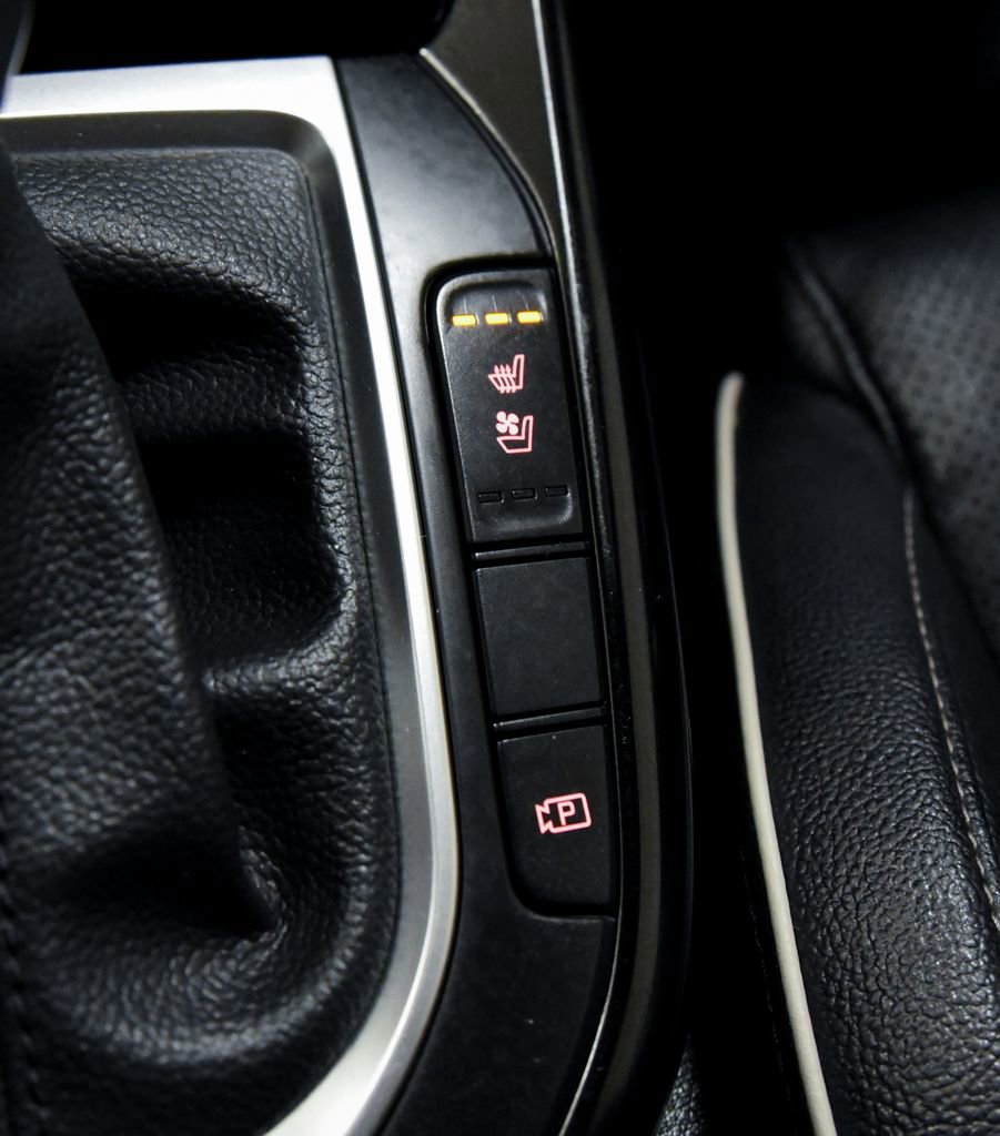 Used 2024 Kia Forte GT-Line w/ GT-Line Premium Package image 23