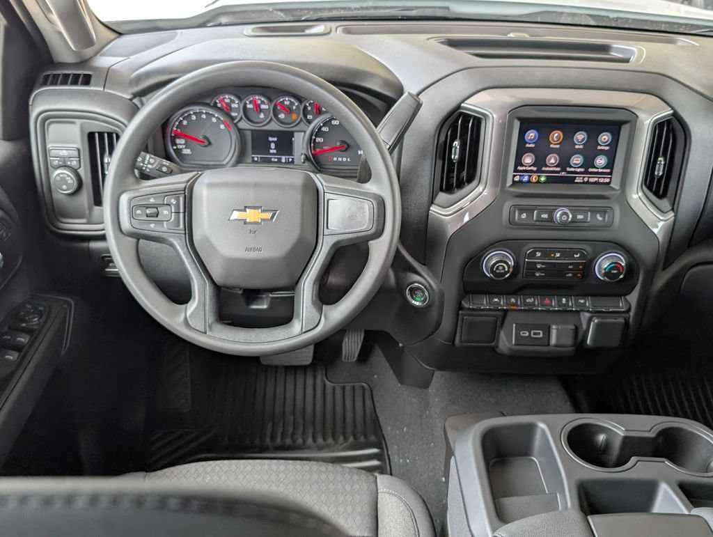 New 2026 Chevrolet Silverado 1500 Custom w/ LPO, Dark Essentials Package RWD image 4