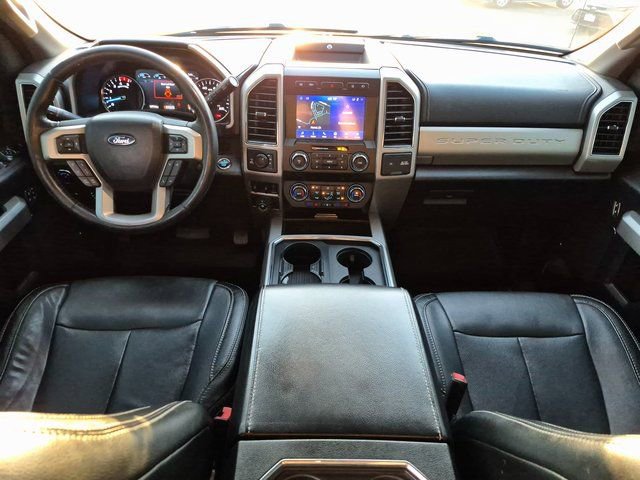 Used 2020 Ford F350 Lariat image 16