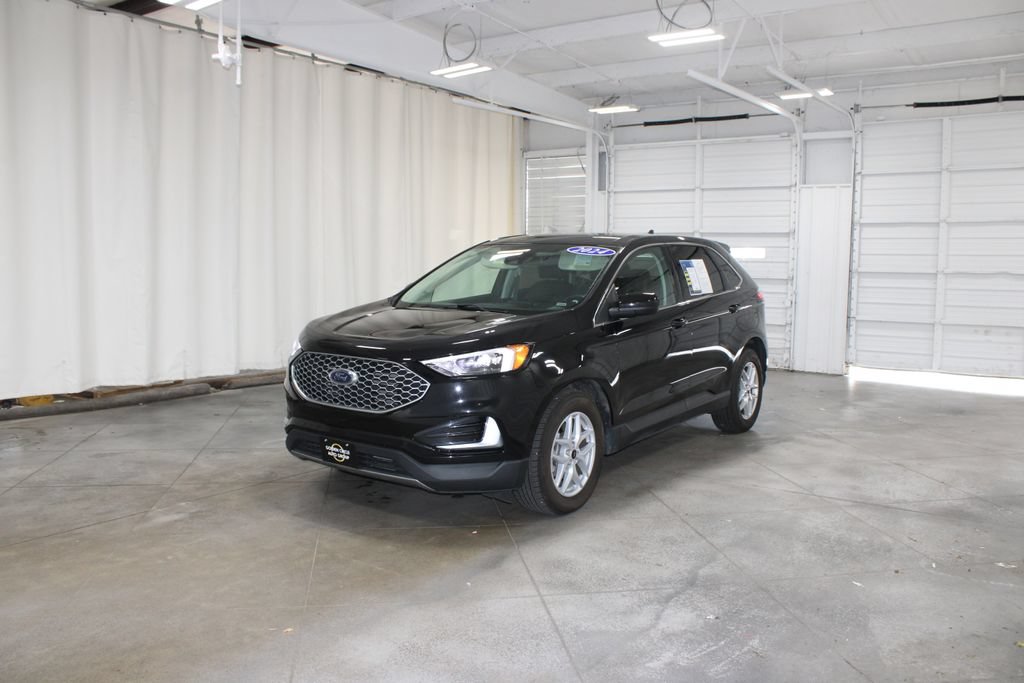 Used 2024 Ford Edge SEL AWD/4WD image 4