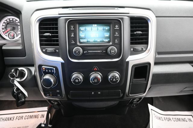 Used 2016 RAM 1500 Classic SLT AWD/4WD image 15