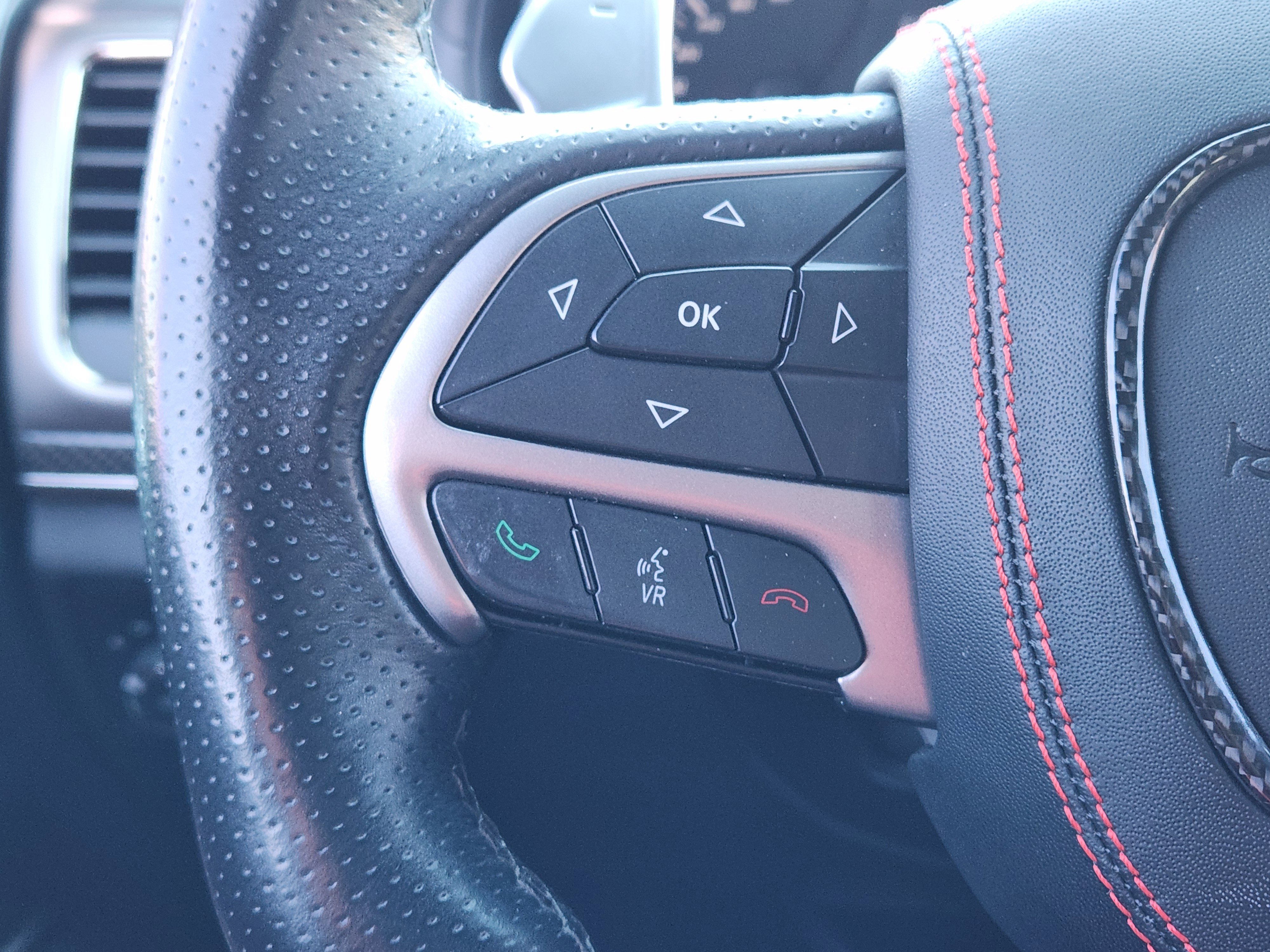 Used 2017 Jeep Grand Cherokee SRT image 28