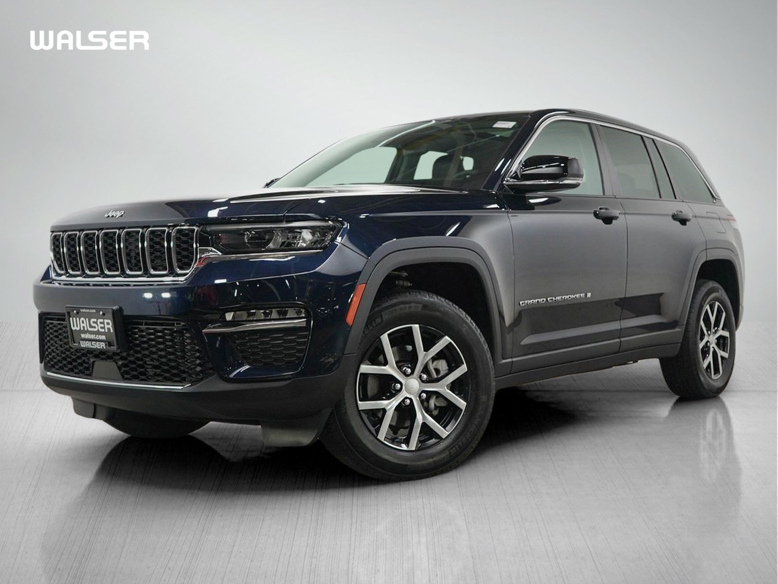Used 2023 Jeep Grand Cherokee Limited w/ Trailer Tow Prep Group (B)