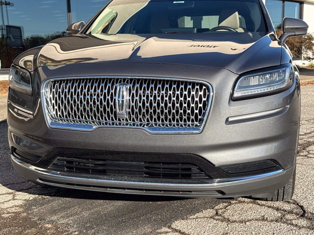 Certified 2023 Lincoln Nautilus Reserve AWD/4WD image 10