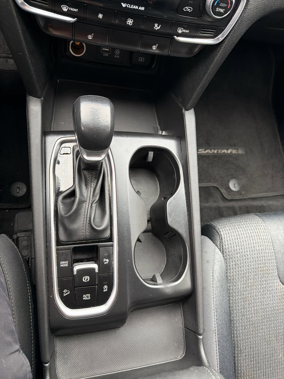 Used 2019 Hyundai Santa Fe SEL image 25