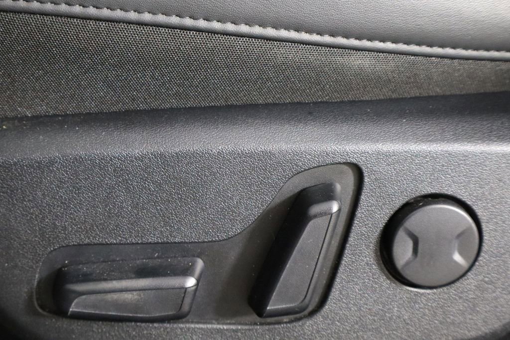 Used 2022 Kia EV6 Wind image 25