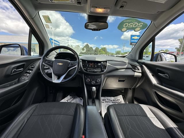 Certified 2020 Chevrolet Trax LT w/ LT Convenience Package AWD/4WD image 11