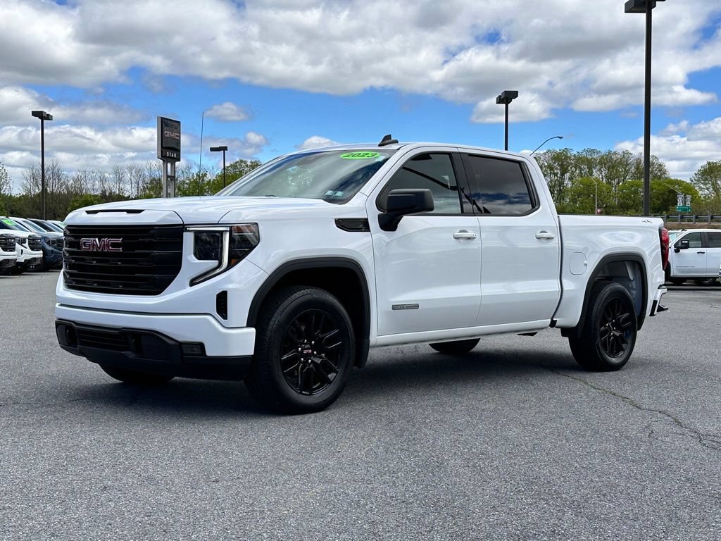 Used 2023 GMC Sierra 1500 Elevation AWD/4WD image 2