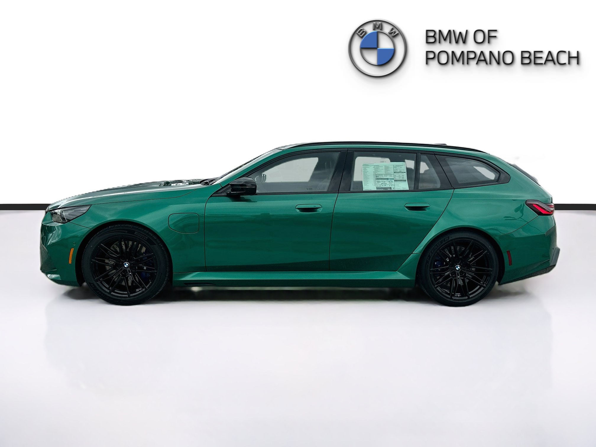 New 2027 BMW M5 Touring AWD/4WD image 4