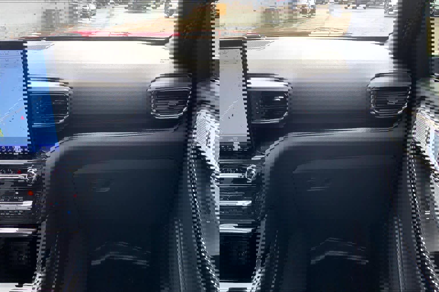 Certified 2022 Ford Explorer ST w/ Equipment Group 401A image 18