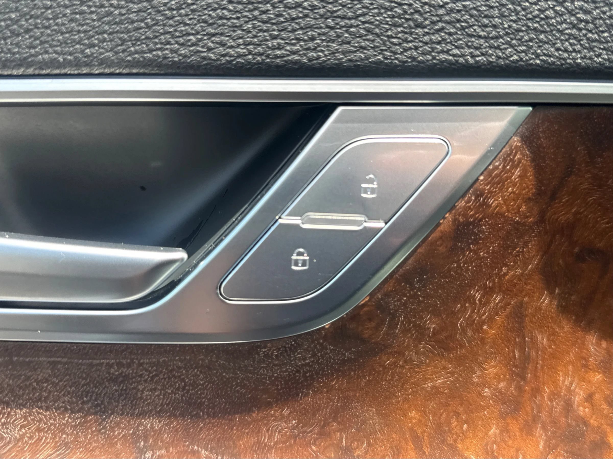 Used 2019 Audi A6 3.0T Premium Plus w/ Premium Plus Package AWD/4WD image 40