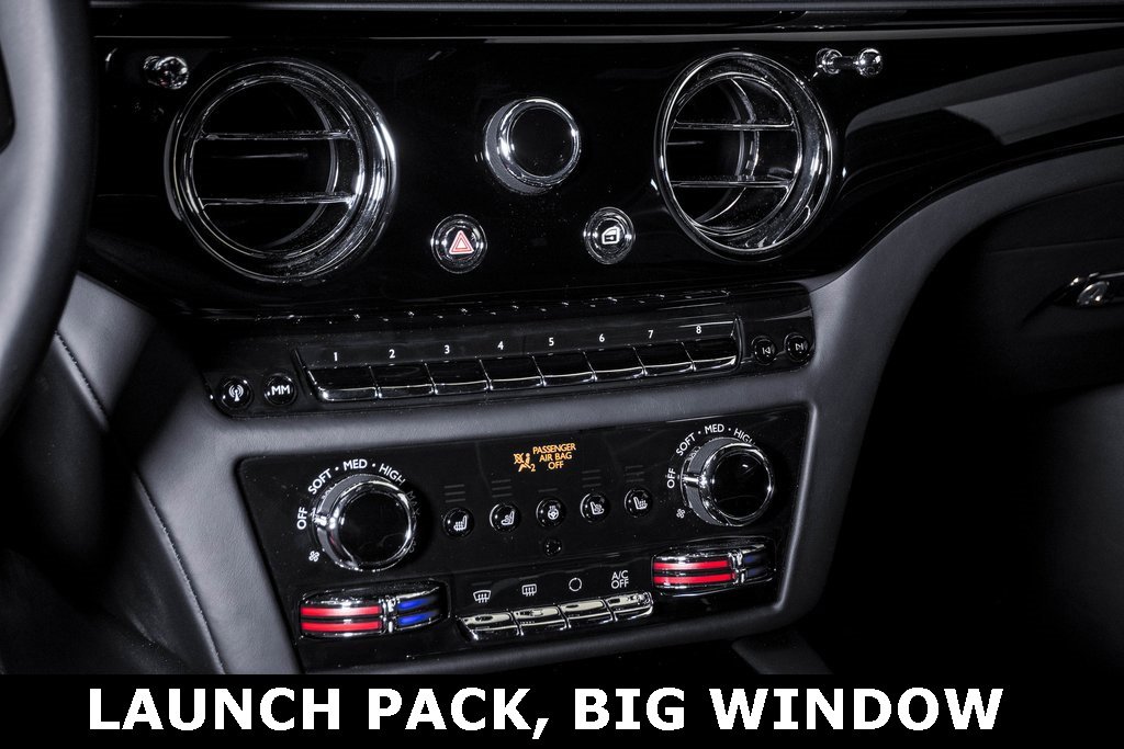 Used 2024 Rolls-Royce Spectre w/ Spectre Launch Package image 32