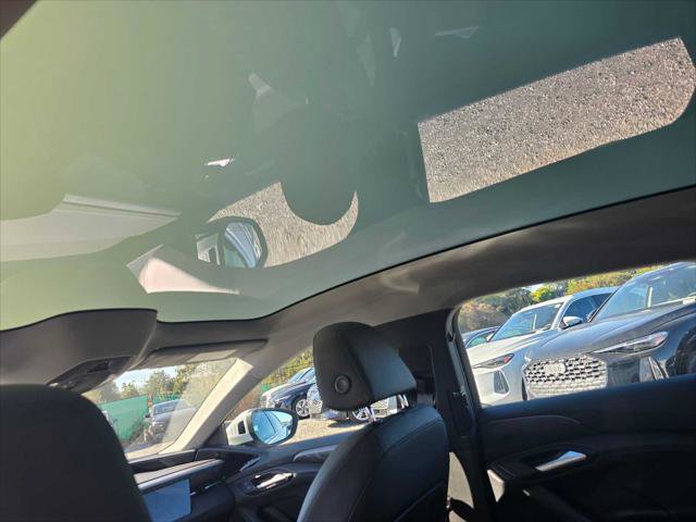 New 2025 Audi A6 e-tron Premium AWD/4WD image 23