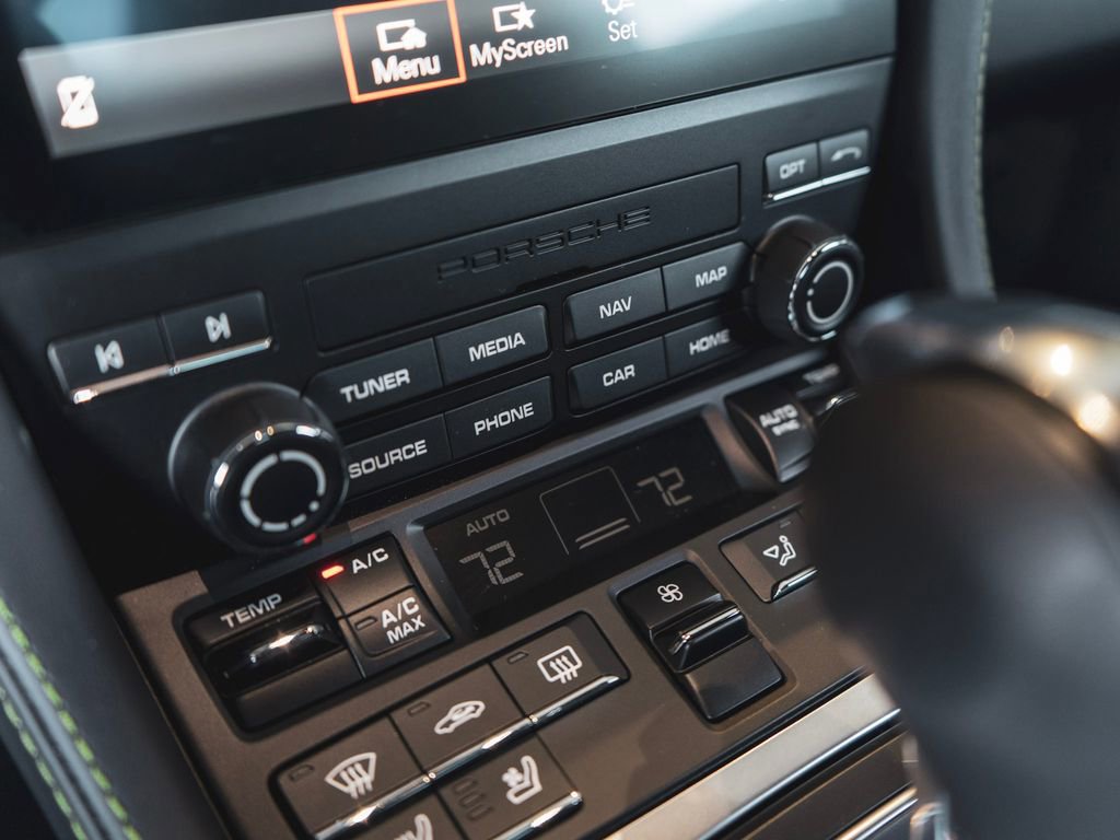 Used 2025 Porsche 718 Boxster S image 22