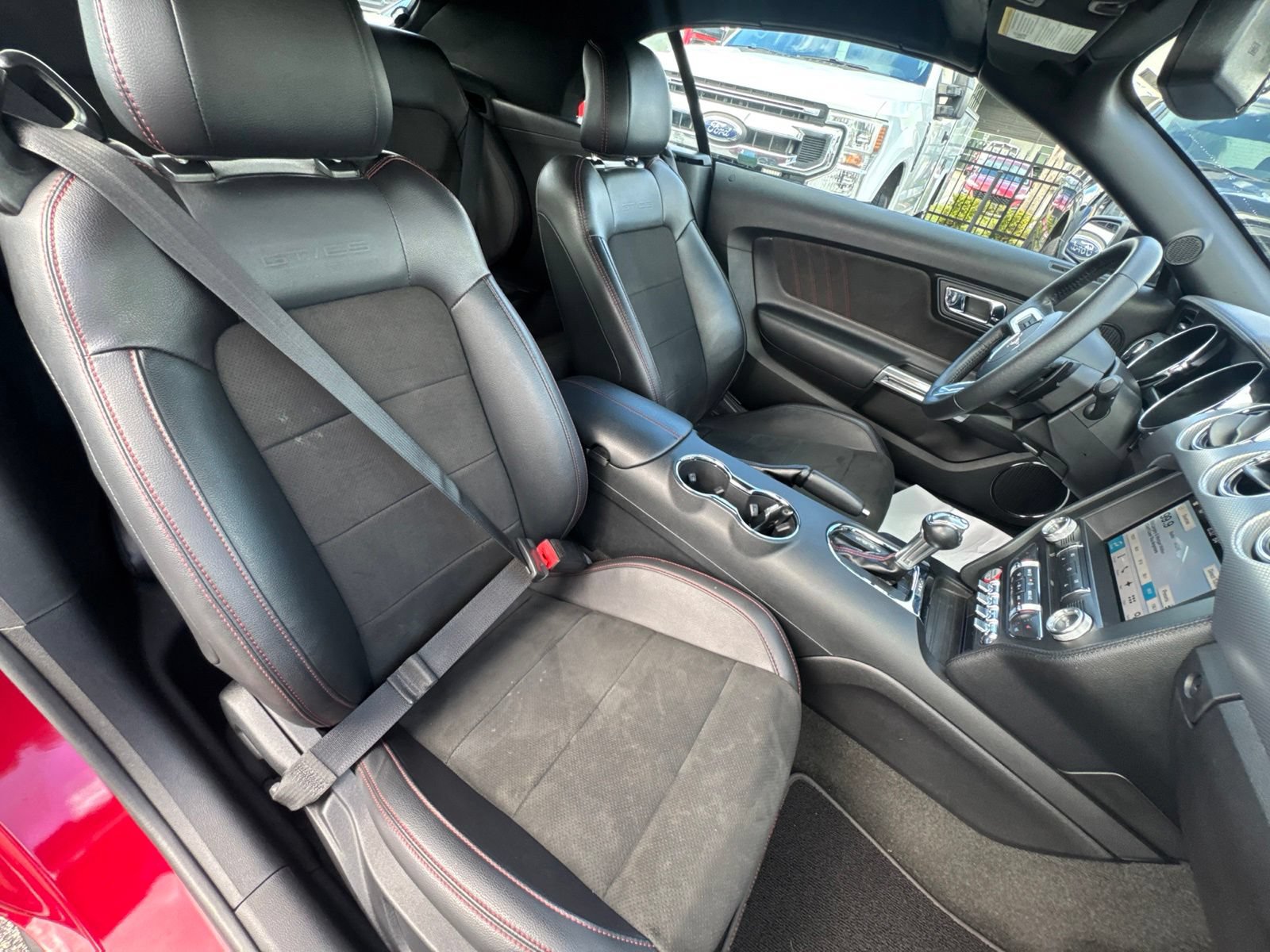 Used 2017 Ford Mustang GT Premium w/ Equipment Group 401A RWD image 18