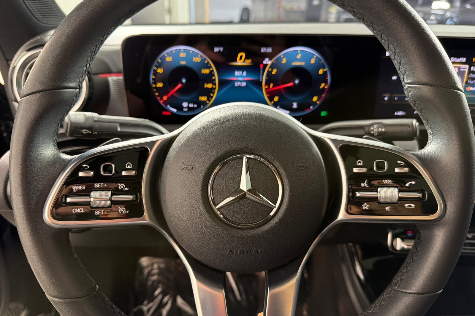 Used 2023 Mercedes-Benz CLA 250 image 21