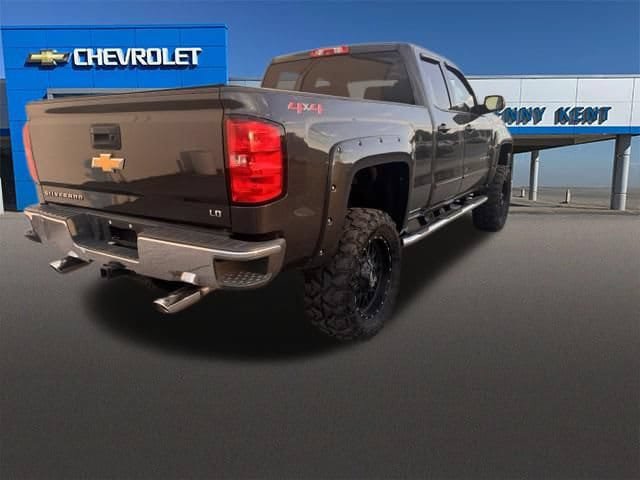 Used 2019 Chevrolet Silverado 1500 LT AWD/4WD image 5