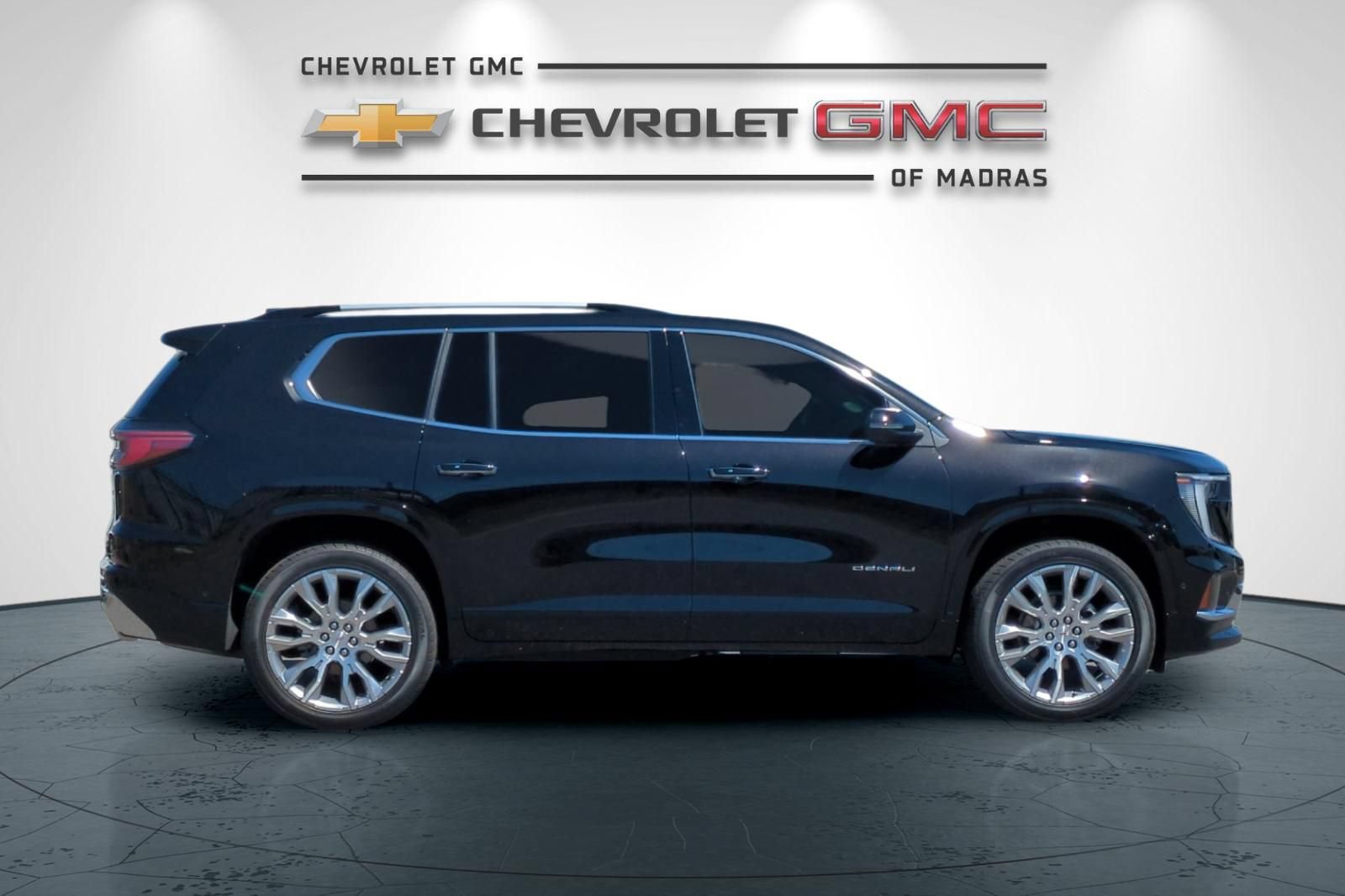 Used 2025 GMC Acadia Denali w/ Super Cruise Package AWD/4WD image 2