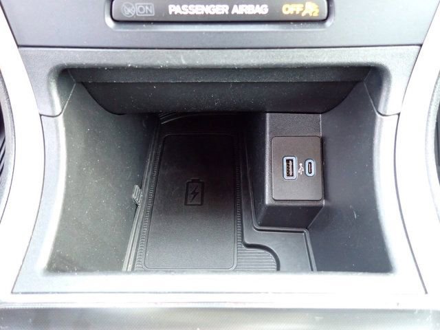 Certified 2022 Ford Edge ST-Line image 26