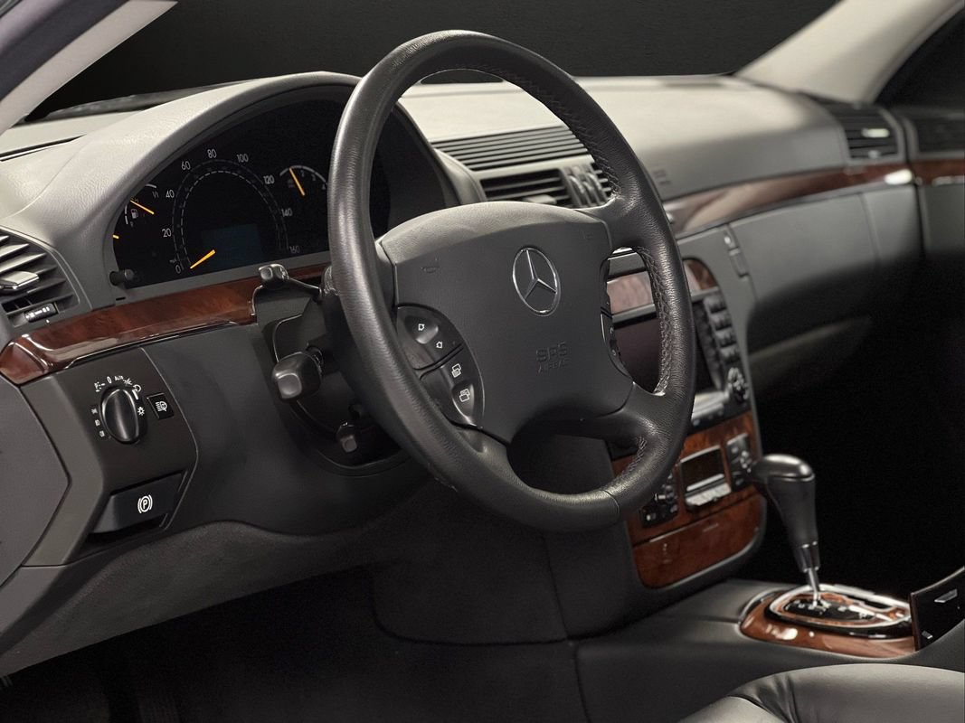 Used 2004 Mercedes-Benz S 500 4MATIC image 21