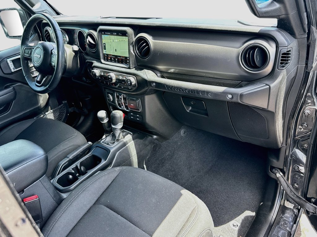 Certified 2022 Jeep Wrangler Unlimited Sport w/ Sun And Sound Package AWD/4WD image 34