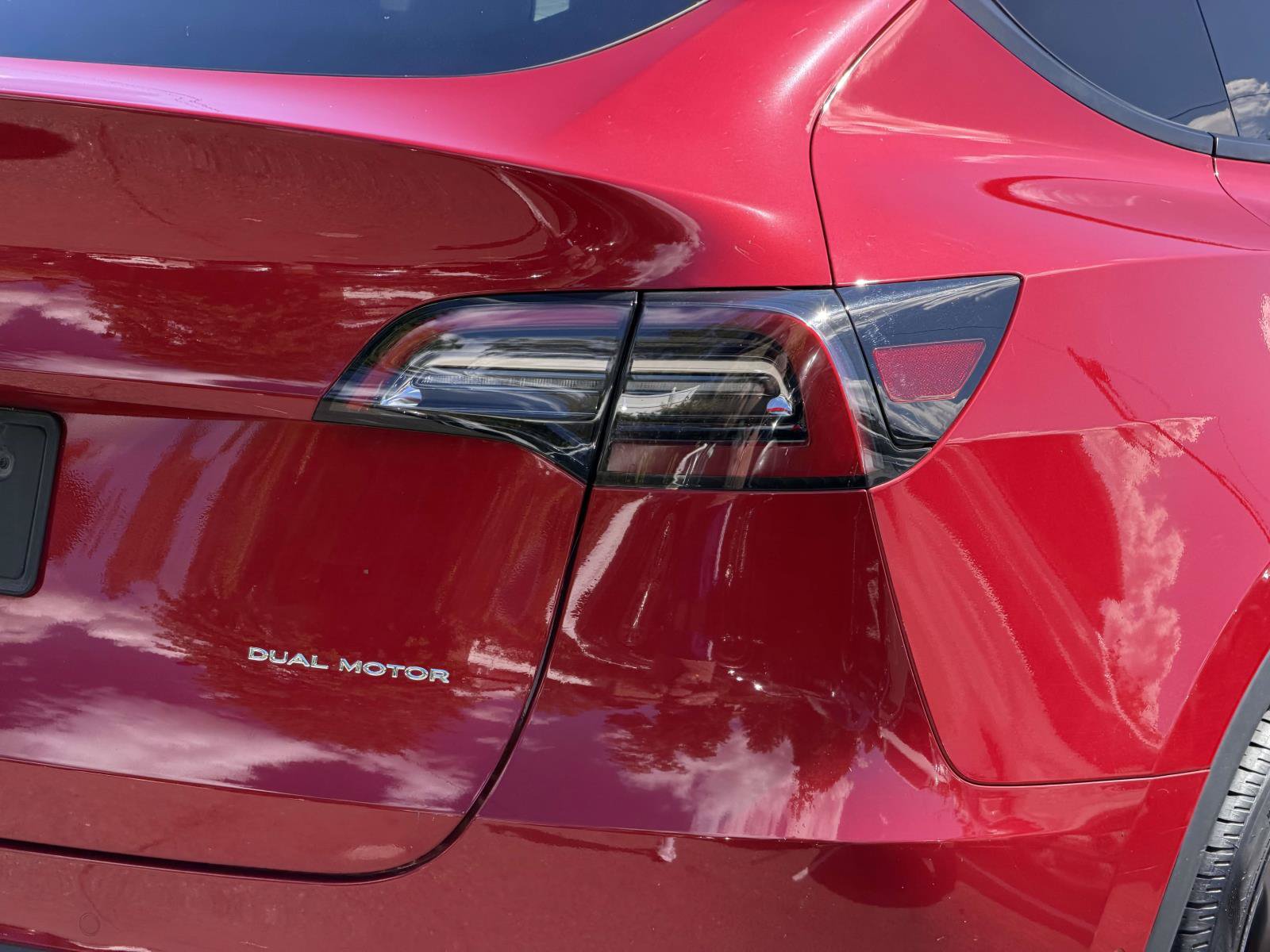Used 2021 Tesla Model Y Long Range AWD/4WD image 9