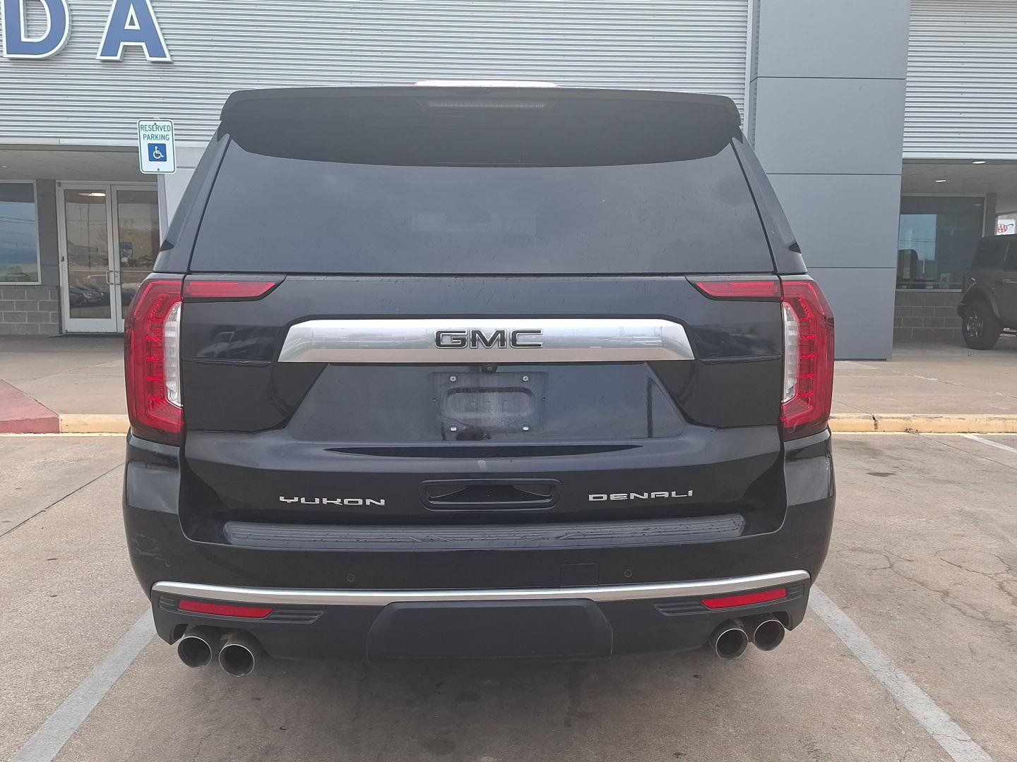 Used 2024 GMC Yukon Denali w/ Max Trailering Package RWD image 7