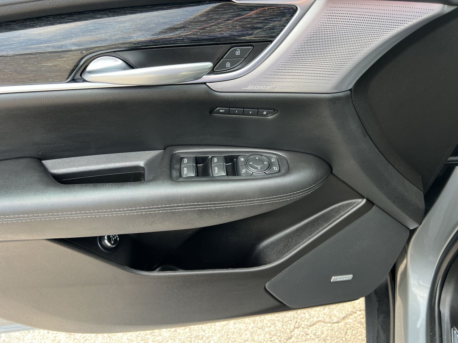 Used 2023 Cadillac XT5 Premium Luxury AWD/4WD image 15