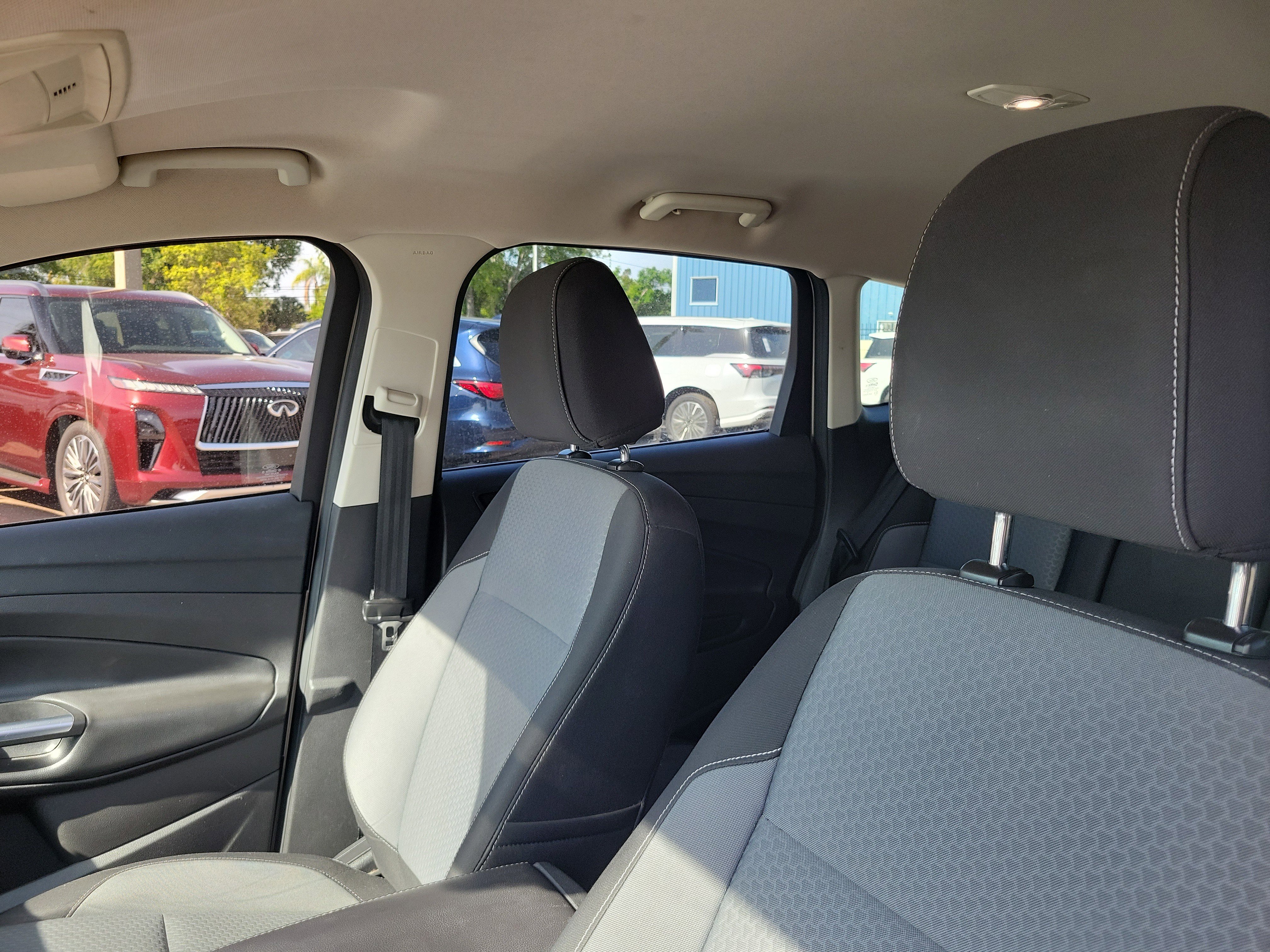 Used 2017 Ford Escape SE image 23