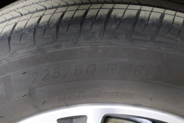 Used 2020 Ford Escape SEL FWD image 39