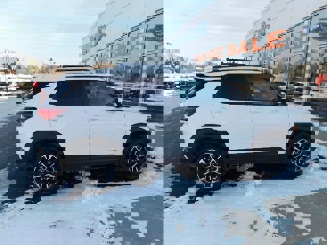 Used 2025 Chevrolet TrailBlazer LT image 10