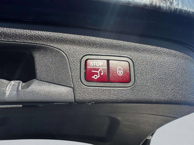 Used 2020 Mercedes-Benz GLE 450 4MATIC w/ Premium Package image 51