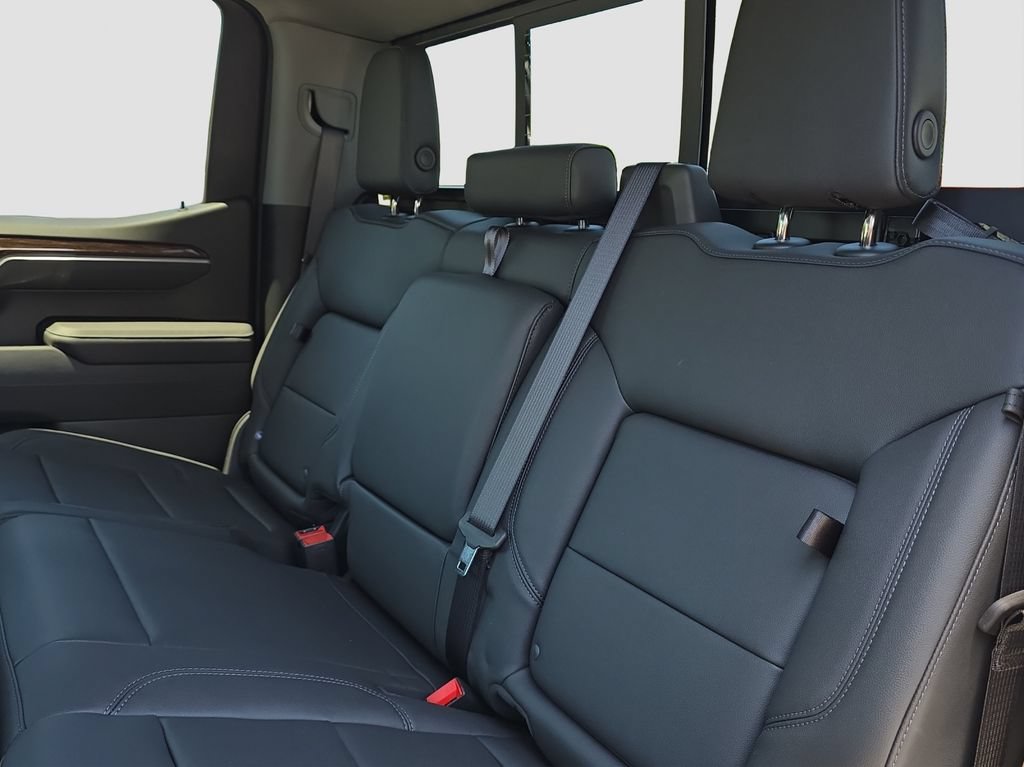 New 2026 GMC Sierra 1500 Elevation w/ Elevation Premium Package AWD/4WD image 12