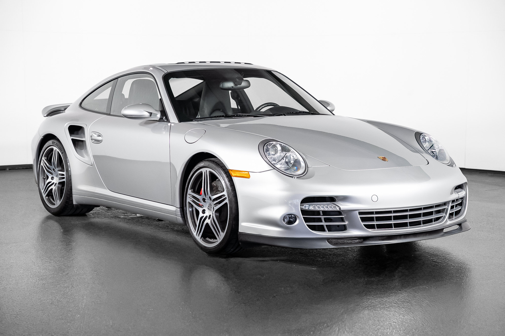 Used 2007 Porsche 911 Turbo AWD/4WD image 36