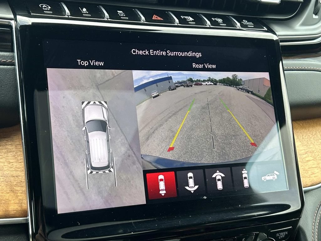 Certified 2023 Jeep Grand Cherokee Summit AWD/4WD image 34