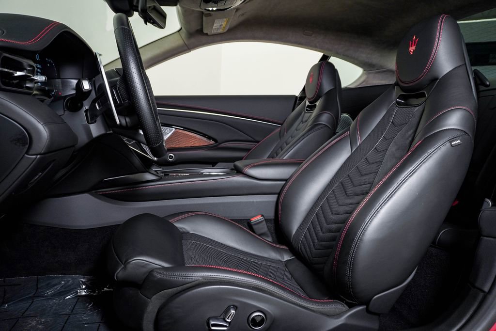 Used 2024 Maserati GranTurismo Trofeo image 17