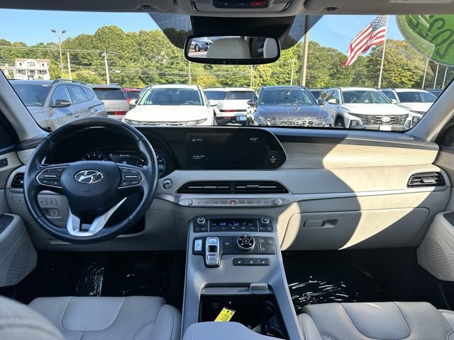 Used 2022 Hyundai Palisade SEL w/ 8P Bench Seat Package image 13