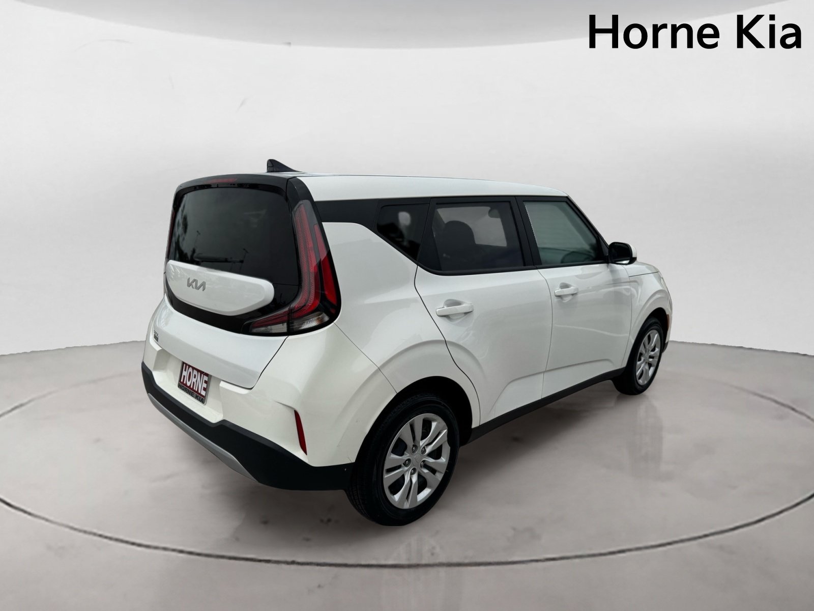 Certified 2023 Kia Soul LX FWD image 4