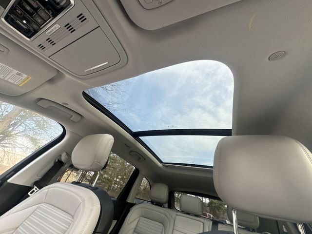 New 2026 Lincoln Nautilus Reserve AWD/4WD image 22