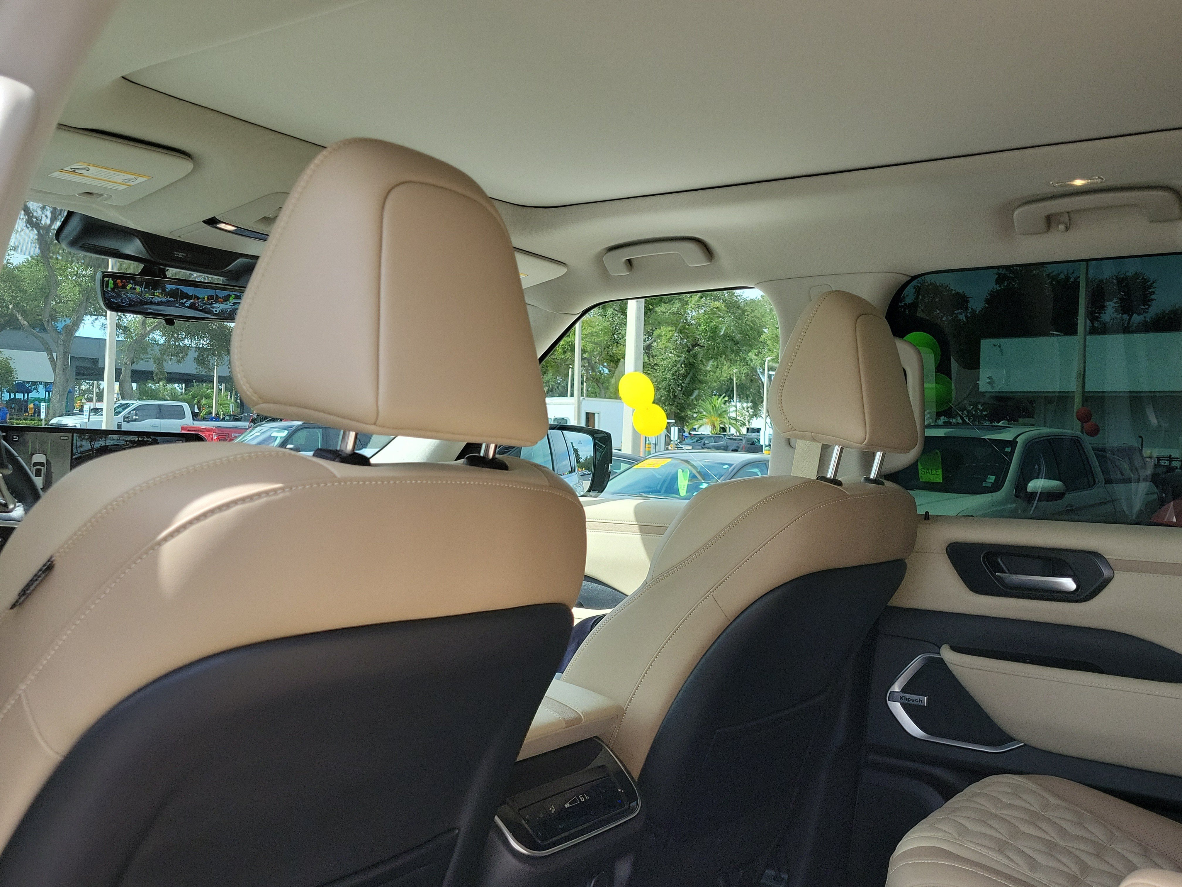 Used 2026 Nissan Armada Platinum w/ Convenience Package RWD image 14