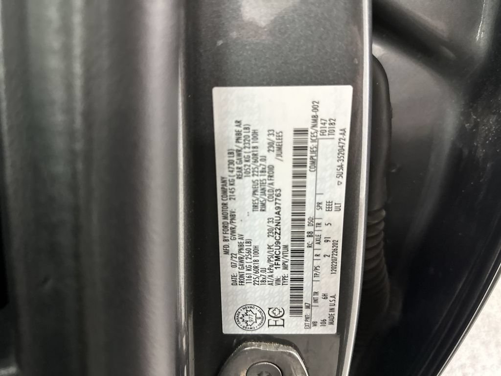 Used 2022 Ford Escape SEL w/ Technology Package AWD/4WD image 14